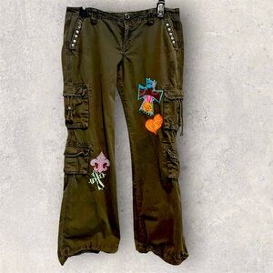 Old Navy bo-ho Cargo Pants in Olive.